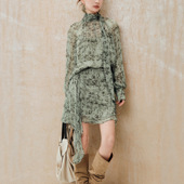 2026春夏新款 女 墨蒲清冷新中式 水彩晕染印花上衣不规则半身裙套装