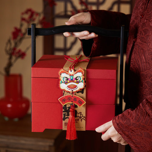 2026红色中式马年新年礼盒包装高档双层烘焙糖果饼干春节礼品盒空