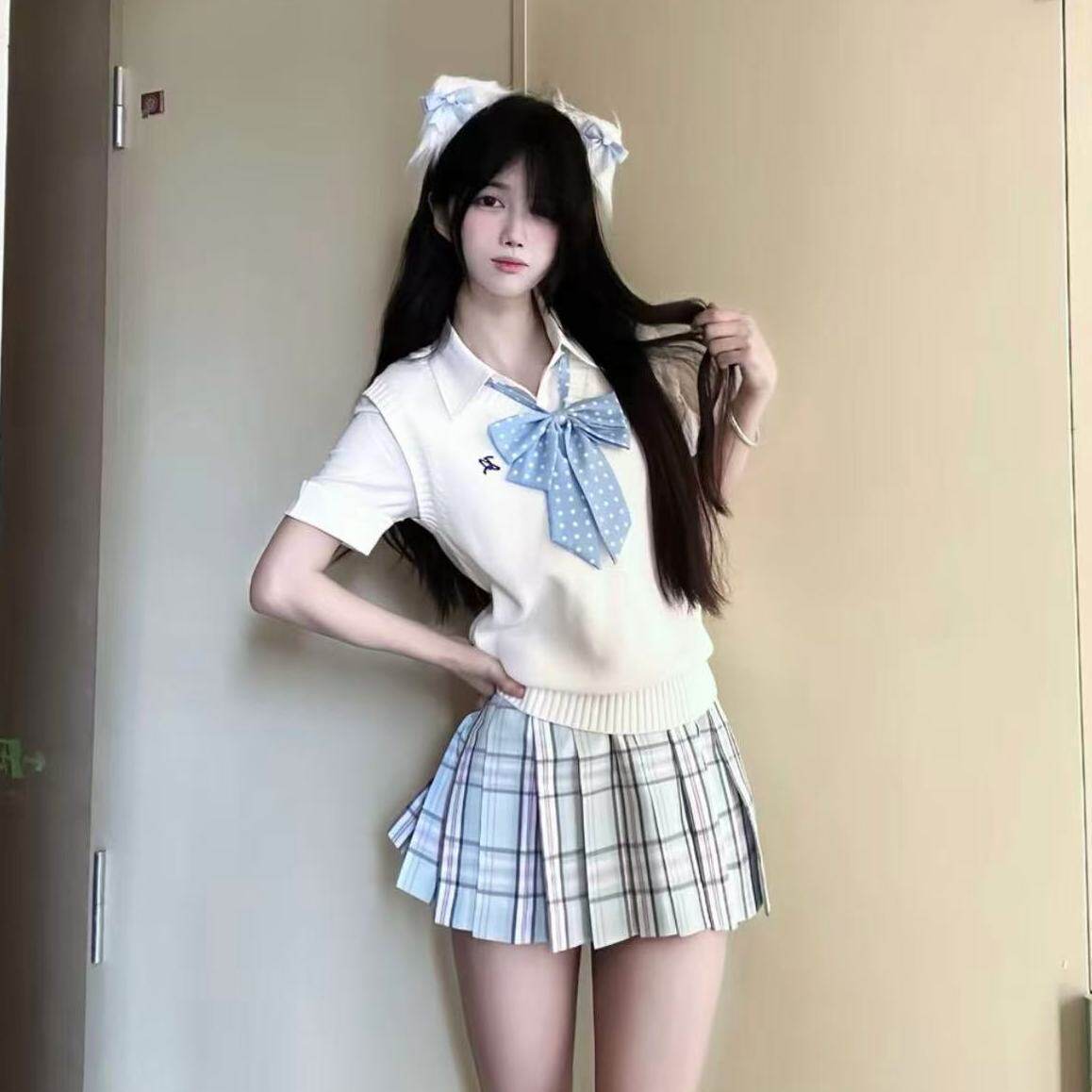 JK制服原创套装V领针织衫刺绣背心马甲基础款叠穿衬衫百搭化水裙