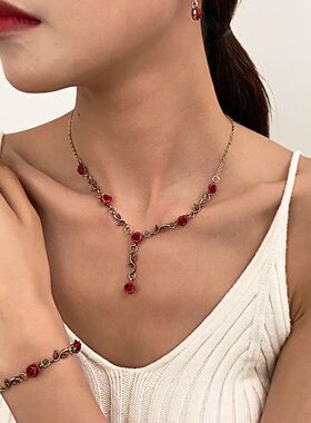 Top selling product of 2025! French Retro Flower Jewelry Set