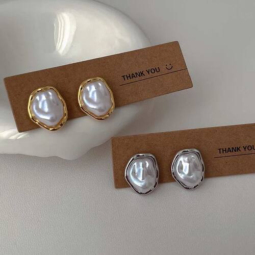 2026 New Fashion Metal Irregular Pearl Stud Earrings For Wom