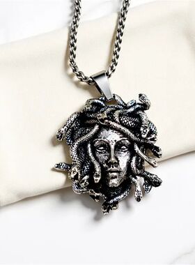 2026 hot selling new Medusa zinc alloy pendant paired with s