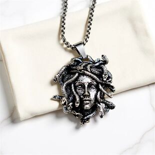 2026 hot selling new Medusa zinc alloy pendant paired with s