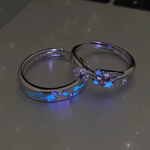 2Pcs Fashion Blue Luminous Star Couple Ring Glow In Dark Flu