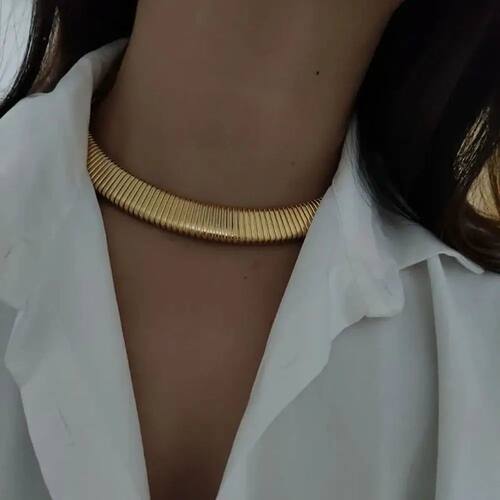 Metal Chain Chunky Choker Necklace Vintage Gold Snake Bone C