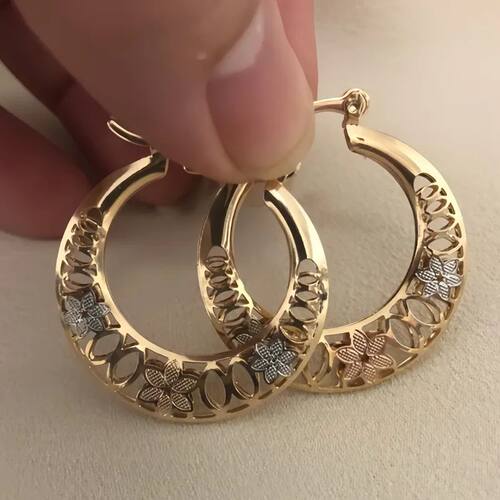 Classic Gold Color Hoops Women's Earrings Geometric Hand Car