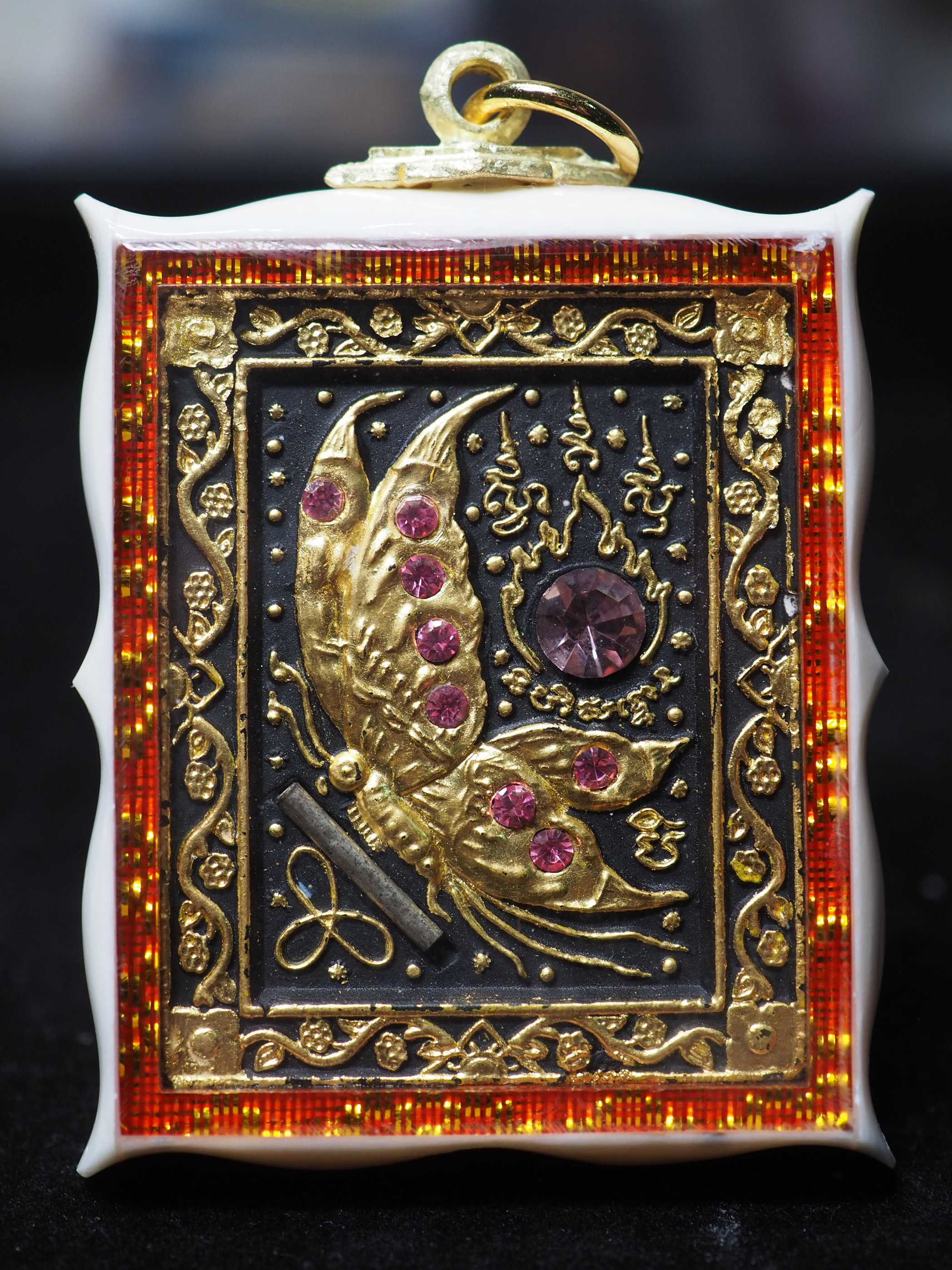 兔子泰国佛牌 阿赞力矿早期手工模 黑金描金蝴蝶佛牌 纯银符管