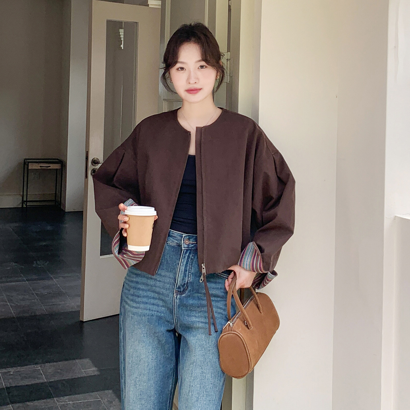 新品现货咖色条纹拼接袖口夹克外套2C139-902-P150-K228,女装短外套,2C139