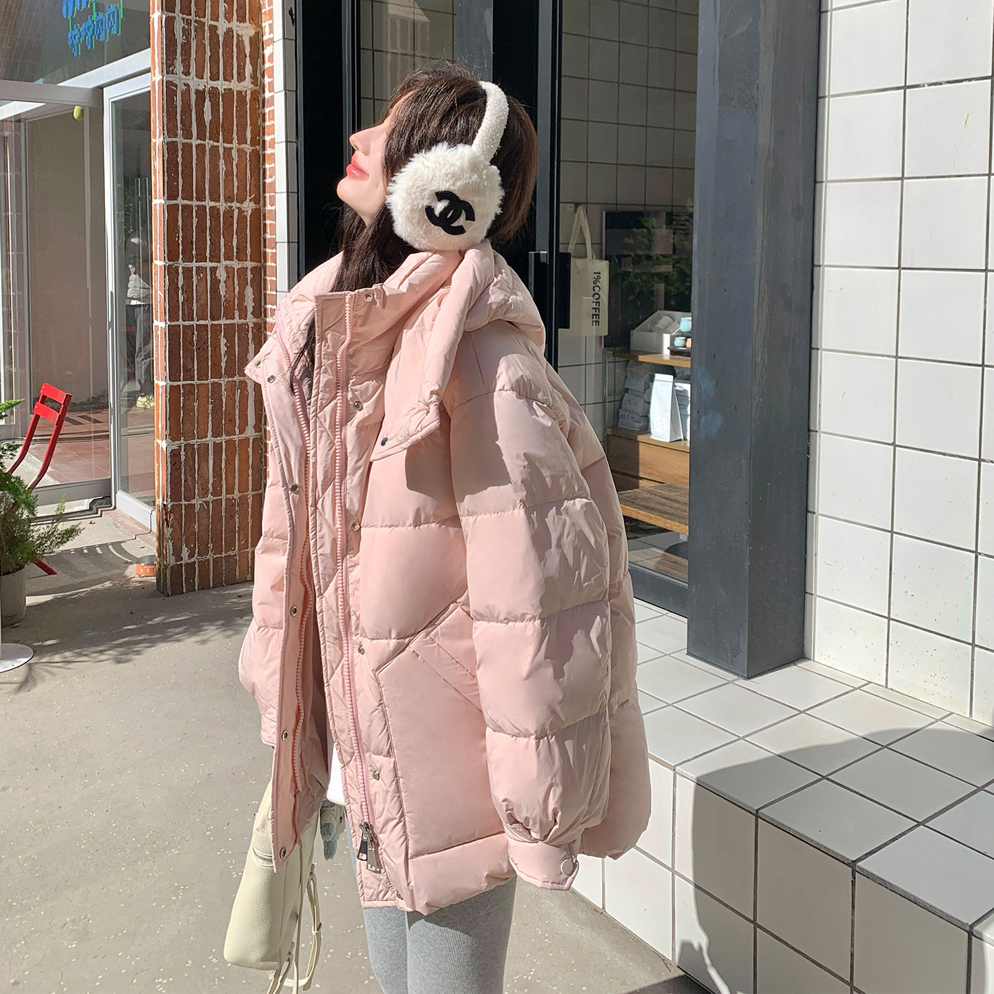 新品现货设计款粉色连帽90绒羽绒服2C139-877-P275-K408,女装羽绒服,2C139