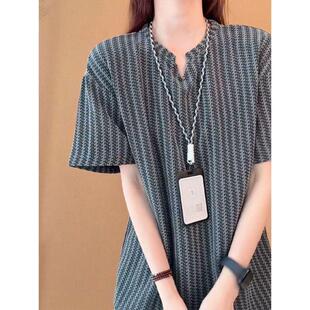 鱼骨纹V领短袖男款夏季2026新款美式T恤潮牌青少年宽松休闲半截袖