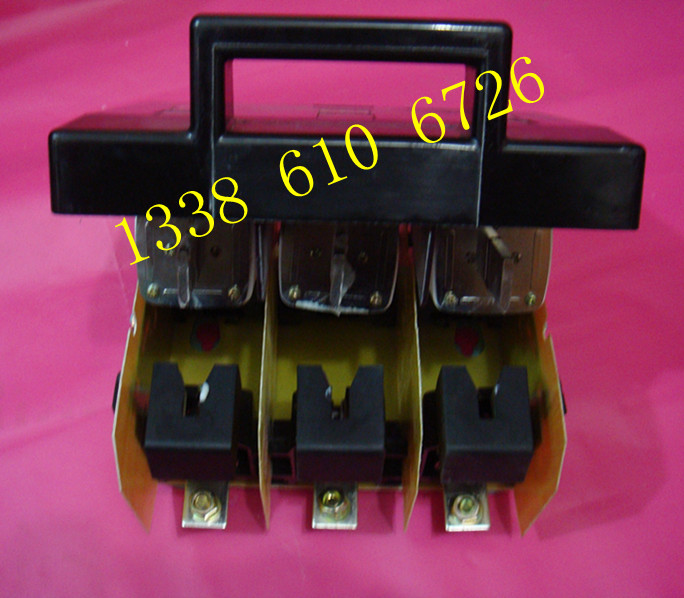 刀开关 HR5-630/30 630A 熔断器式隔离开关(NT3)