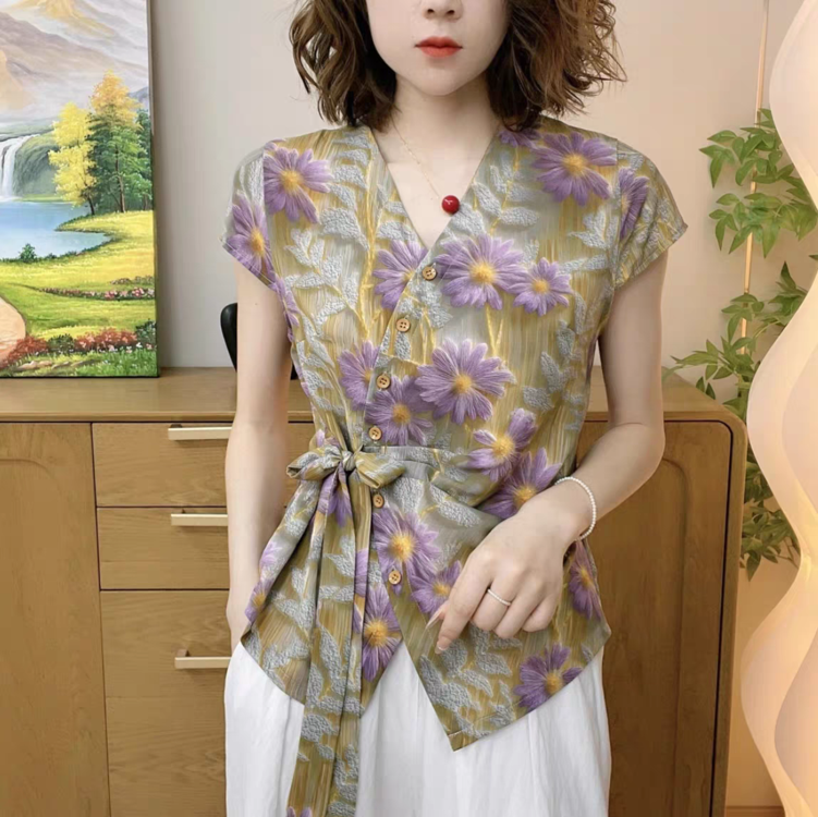 2026夏装新款洋气V领大花印花短袖衬衫女宽松系带显瘦气质上衣服