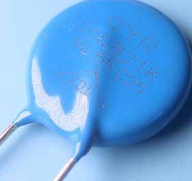 压敏电阻 20D821K 20821 20K821 821KD20 820V 逆变电焊机常用