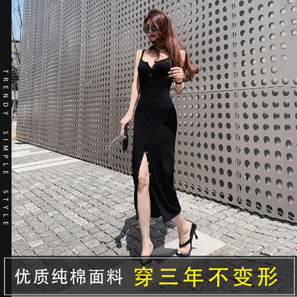 吊带连衣裙女2025夏季新款性感开叉长裙可甜纽扣中长款露背一步裙