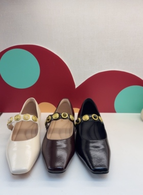 KISSCAT接吻猫玛丽珍鞋复古2026春商场新款法式风女鞋K76116A-10