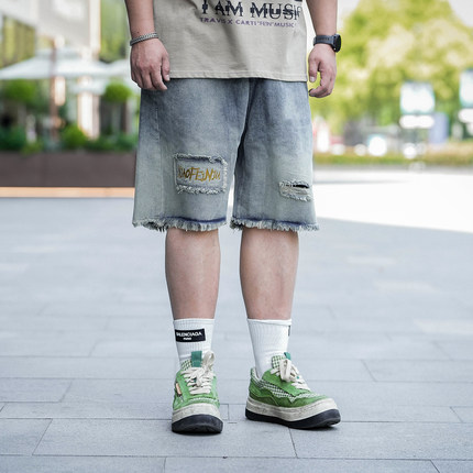 水洗清爽百搭男士牛仔中裤加肥加大短裤个性宽松300斤胖子休闲裤