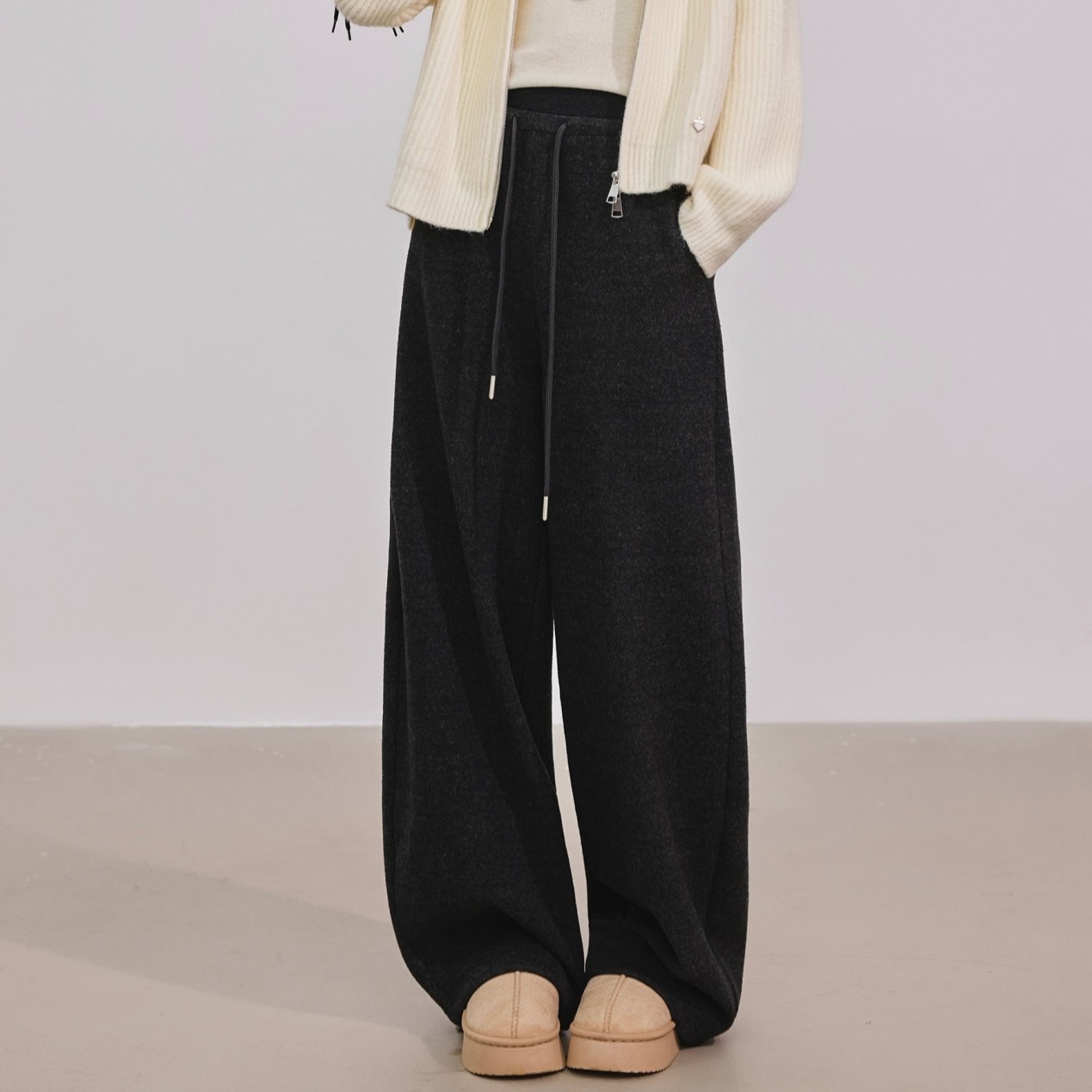 OTEBANBASS25SS秋冬加绒系带休闲弯刀裤女高腰休闲宽松直筒阔腿裤,女装/女士精品,休闲裤,淘宝优惠券,粉丝福利购,淘宝优惠卷