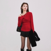 OTEBANBASS25SS不规则斜肩褶皱打底衫 女露肩性感圣诞辣妹上衣T恤