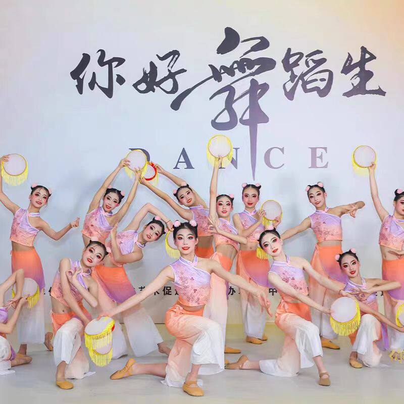 儿童钱鼓舞春嬉舞蹈服胶州秧歌表演出服装铃鼓道具少儿芳华杯古典
