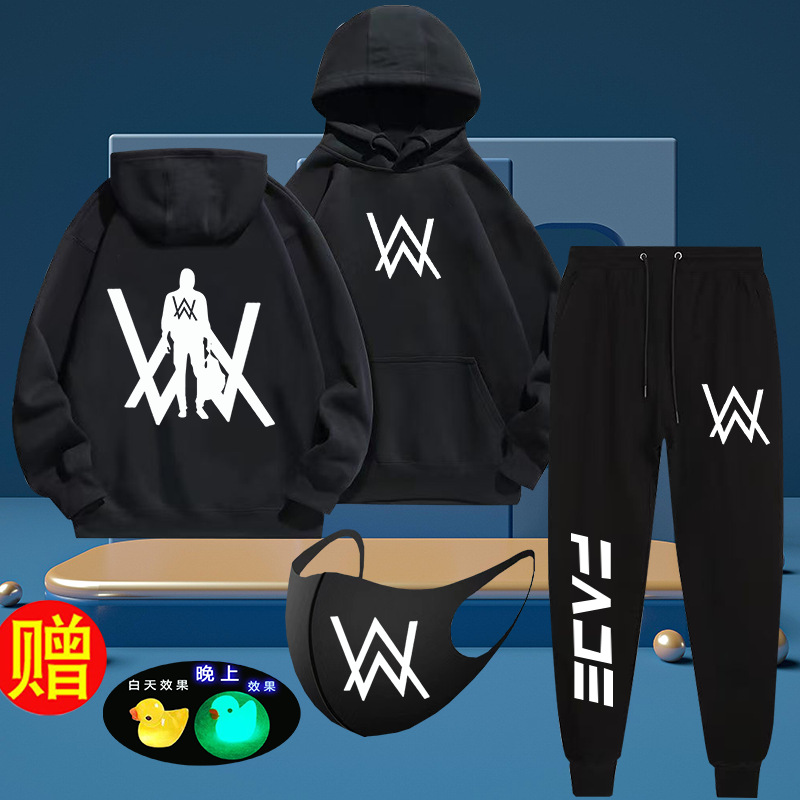 秋冬男女童加绒加厚中大童潮流连帽卫衣宽敞嘉豪胸前W标流行休闲