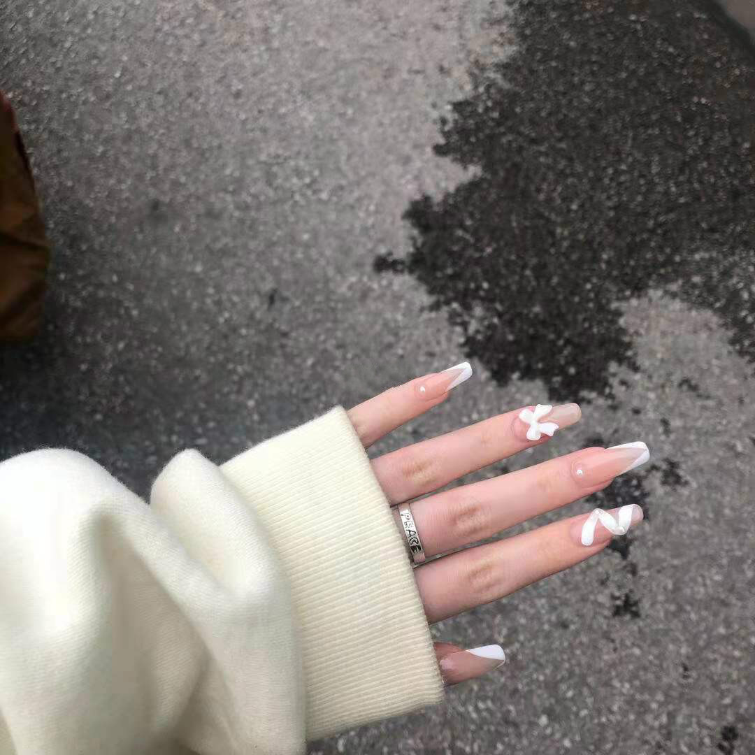 手工美甲贴片成品穿戴式假指甲白色法式丝带蝴蝶结 可拆卸穿戴甲