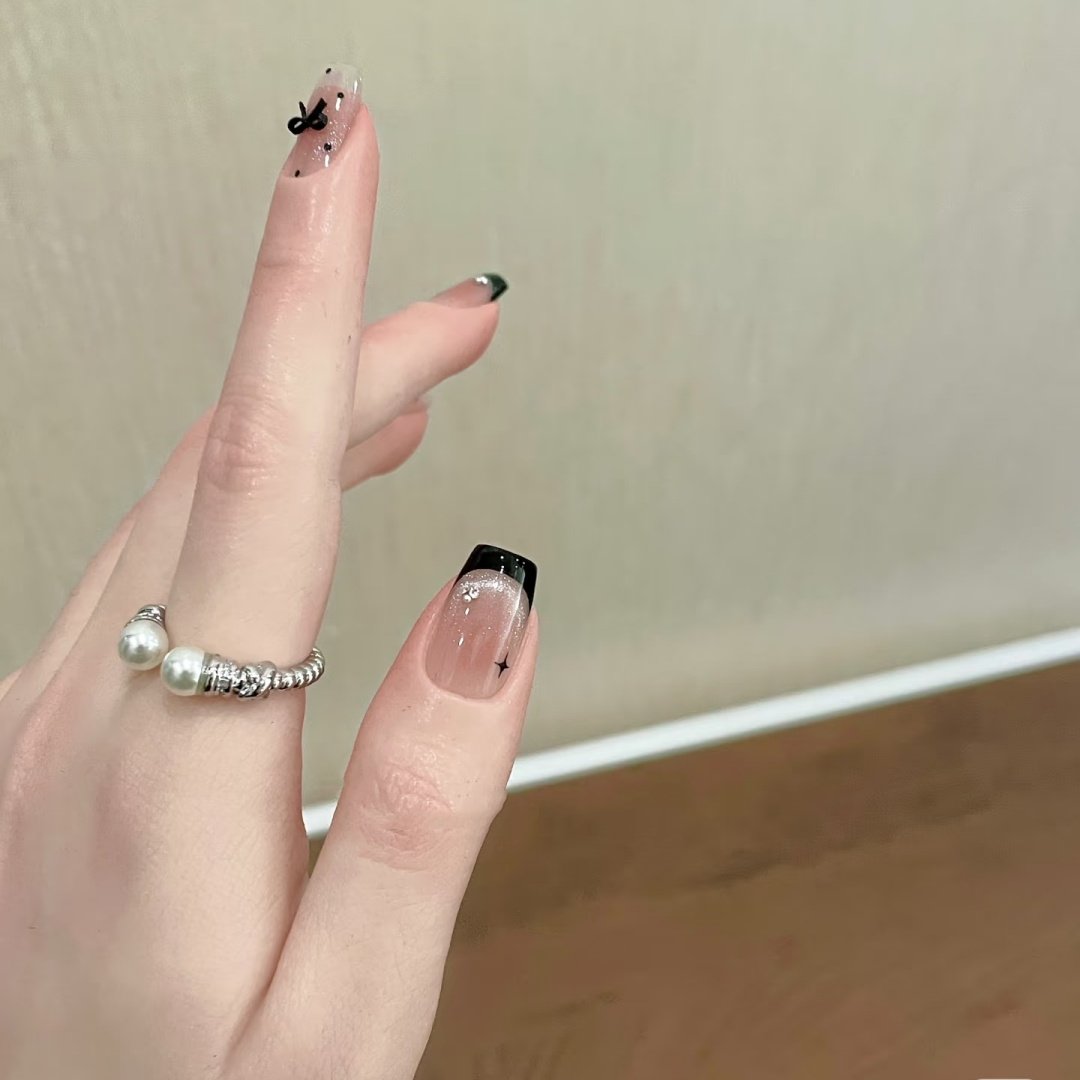 手工定制成品穿戴甲手工美甲新款波动法式显白光疗假指甲贴片孕妇,彩妆/香水/美妆工具,穿戴甲/甲片,淘宝优惠券,粉丝福利购,淘宝优惠卷