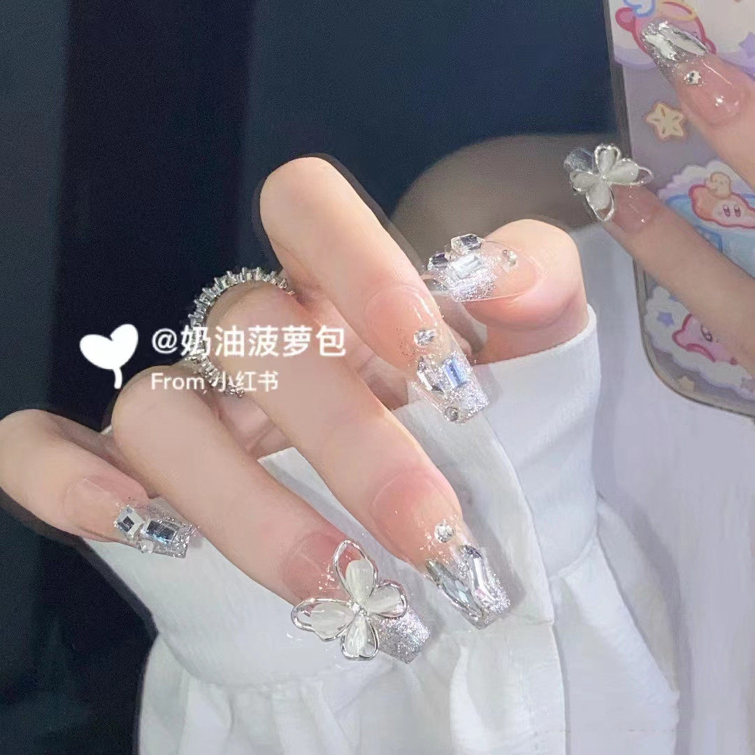 手工定制穿戴美甲爆闪破碎极光显白立体蝴蝶新娘孕妇假指甲贴片