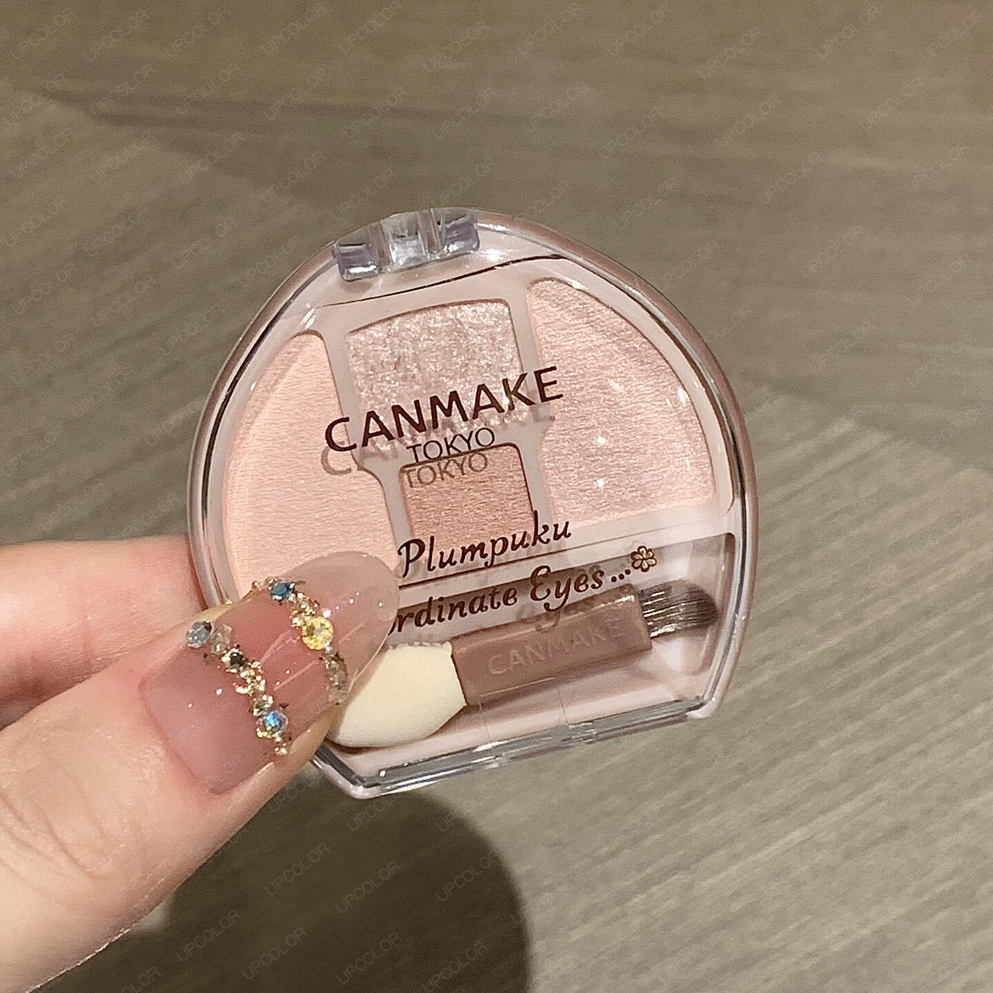 现货CANMAKE井田卧蚕盘砍妹限定四色眼影盘修饰眼部轮廓泪袋高光