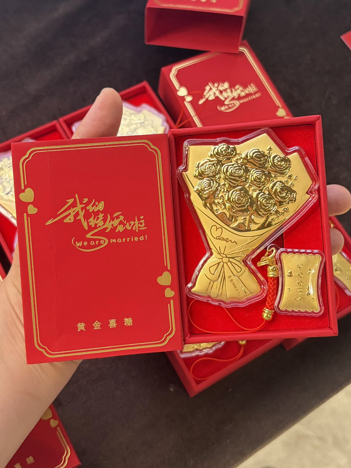 足金999结婚伴手礼喜糖黄金玫瑰花手捧花喜糖礼物送闺蜜伴郎礼物