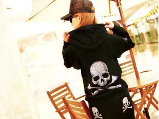 LIVIA原创潮牌骷髅水钻连帽拉链休闲抓绒卫衣男女同款情侣拉锁衫