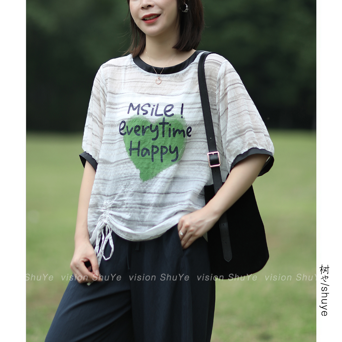 字母印花天丝T恤女圆领衬衫