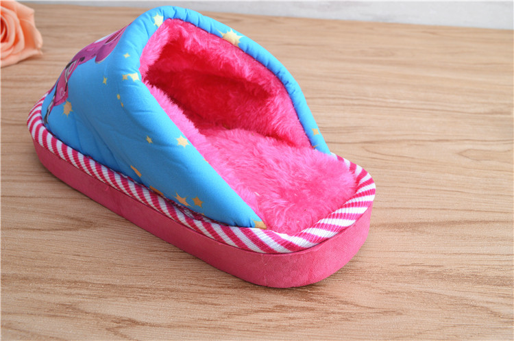 Pantoufles enfants en autre pour hiver - semelle caoutchouc antidérapant - Ref 1011046 Image 4