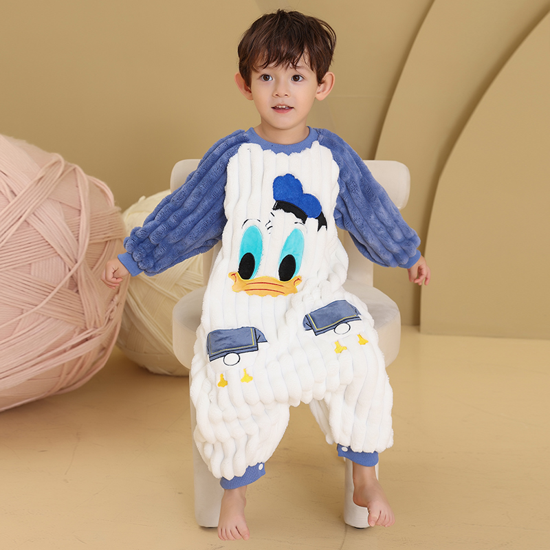 法兰绒儿童连体睡衣秋冬季加厚款