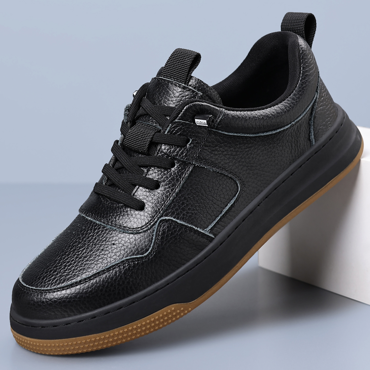 头层牛皮男鞋耐磨防滑百搭2025款