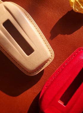 白鹭先生植鞣头层牛皮法拉利新款sf90  F8订制复古红色车钥匙套