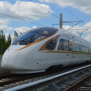 儿童遥控和谐号火车玩具高铁动车组男孩仿真模型复兴号金凤凰列车