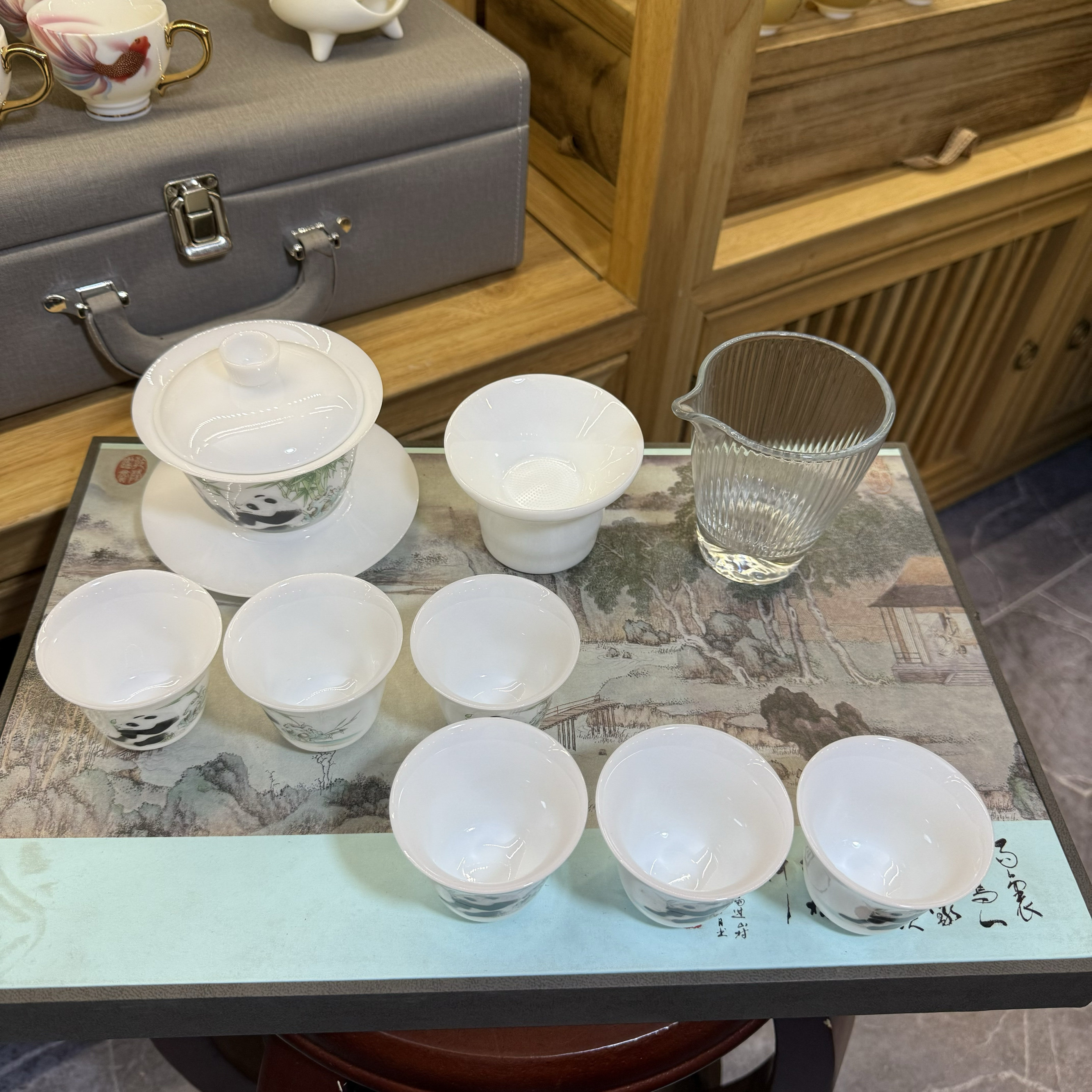 功夫茶具套装羊脂玉瓷熊猫新款全套家用高档送礼陶瓷盖碗茶杯