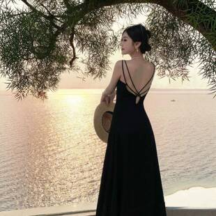 性感露背夏季吊带裙连衣裙女旅游度假出片海边黑色沙滩裙露背长裙