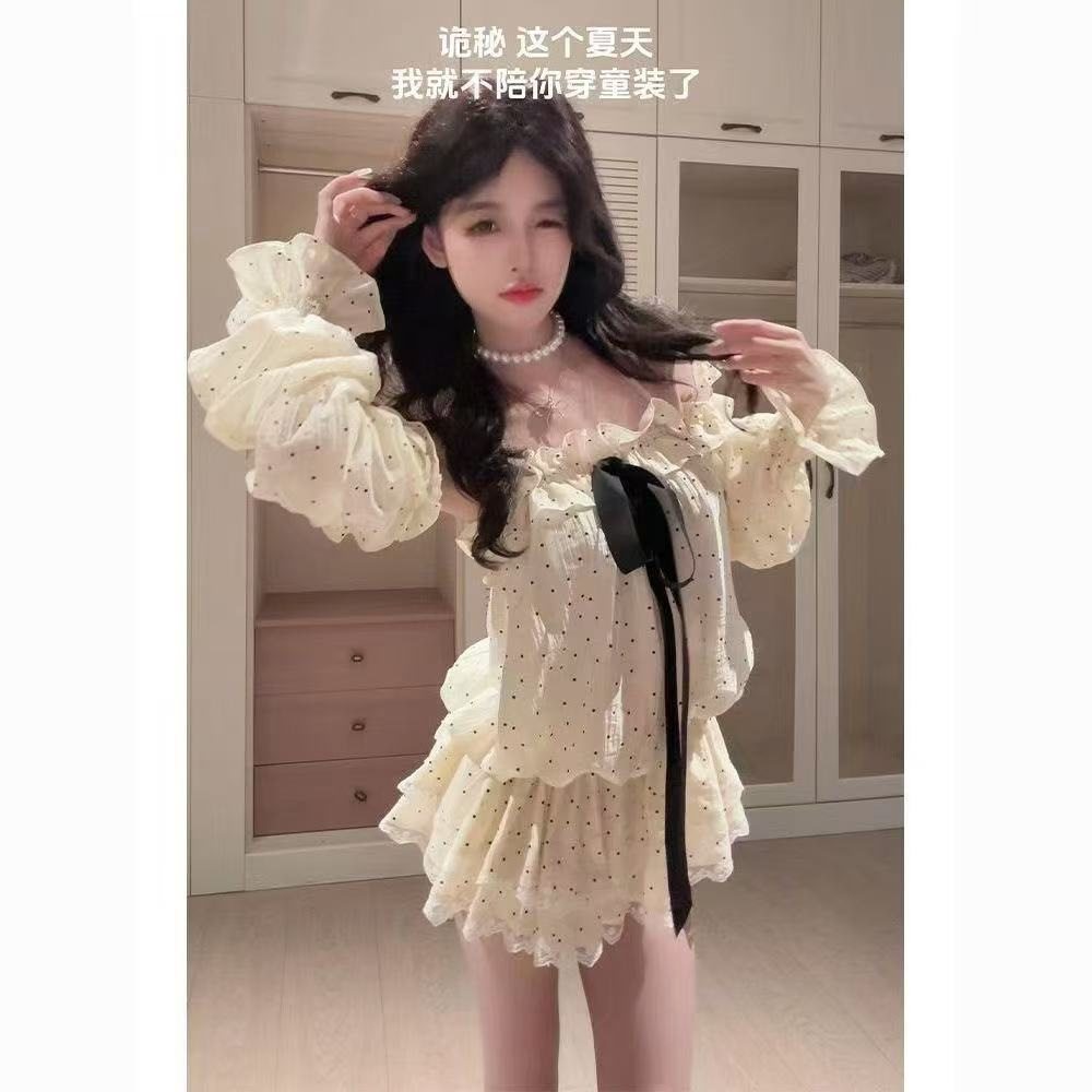 纯欲甜美一字肩波点长袖连衣裙子女秋季法式收腰小个子花苞短裤子,童装/婴儿装/亲子装,连衣裙,淘宝优惠券,粉丝福利购,淘宝优惠卷