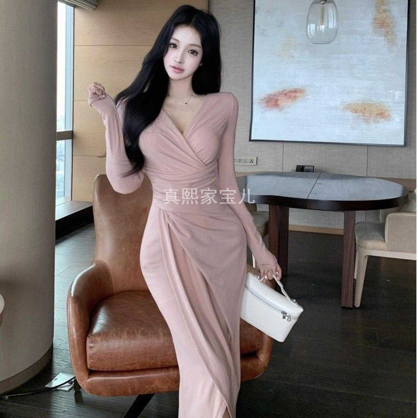御姐风交叉V领长袖褶皱修身收腰
