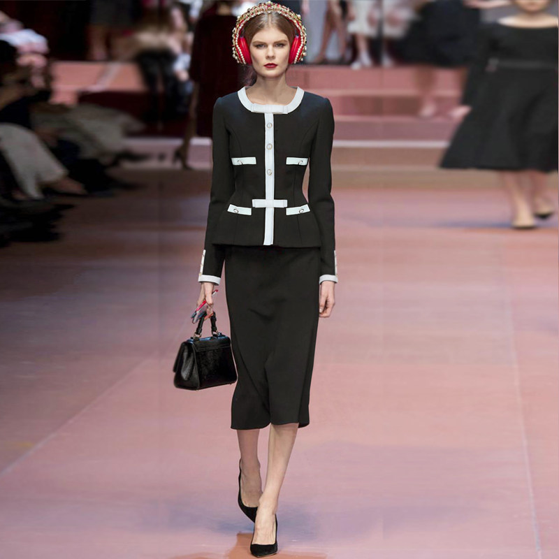 欧货女装2026春季走秀新款高级感小香风外套两件半裙气质显瘦套装