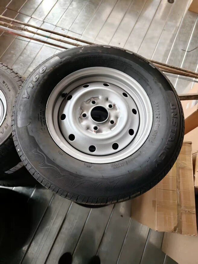 空压机轮胎（不含轮毂）14寸 185/80 R14 98T