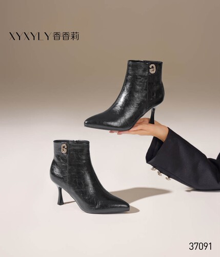 香香莉女鞋2026冬季新款37091细跟尖头侧拉链时装靴女百搭短棉靴