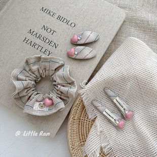 Little Ran 可爱细格纹爱心大肠圈甜美布艺发圈宝宝发饰刘海夹