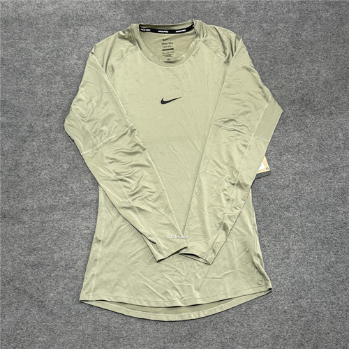 耐克男运动休闲训练圆领长袖T恤