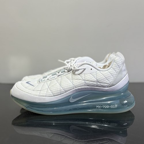 nike运动休闲全掌气垫缓震跑步鞋