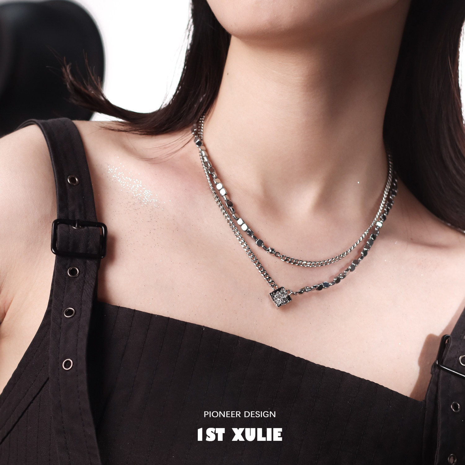 1STXULIE 오리지널 목걸이 틈새 디자인 더블 레이어 다이아몬드 콜드 스타일 남여 Y2K 남성과 여성