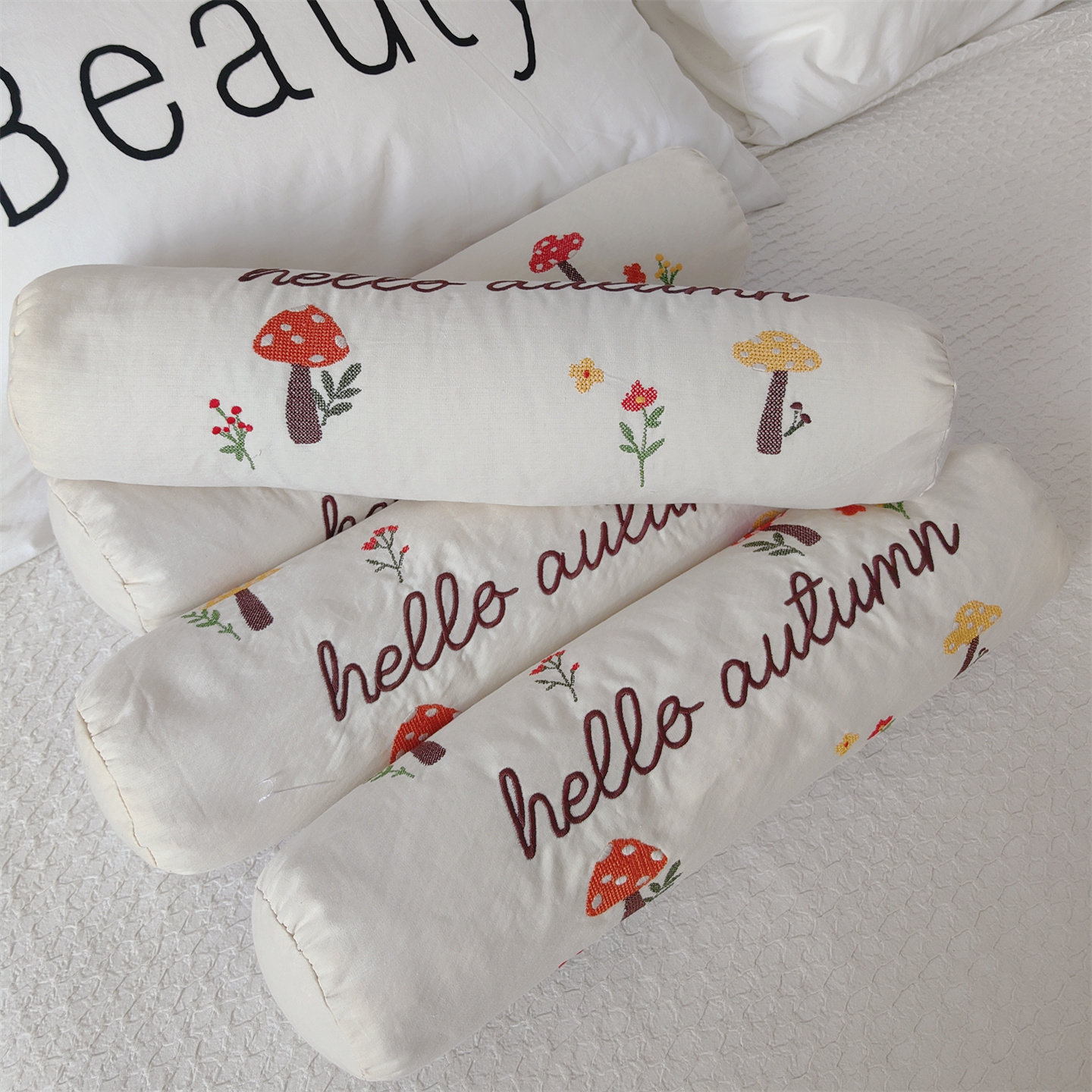 可爱蘑菇，出口外贸尾货纯棉荞麦壳长枕芯圆柱形小颈枕头可拆洗~