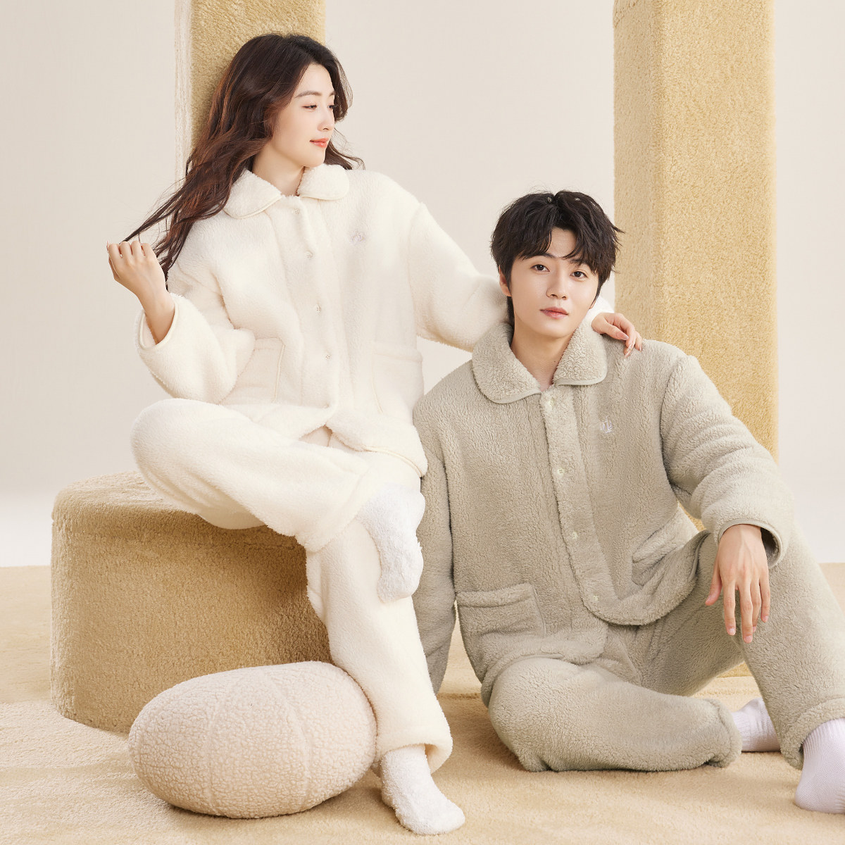 红豆冬季加绒加厚女士睡衣可外穿情侣家居服男士法兰绒保暖居家服