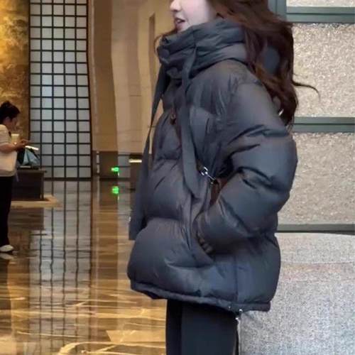 2025冬季新款时尚宽松百搭外套女